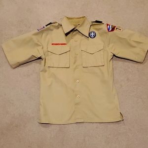 Boy scout shirt youth medium